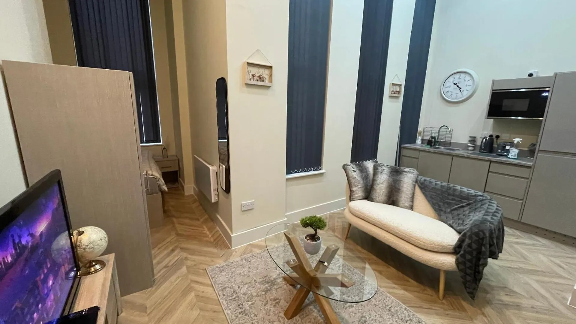 Central Leeds Apartment With Parking Available المملكة المتحدة